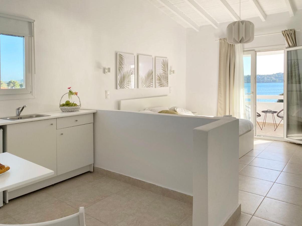 Palm Suite Green Porto Heli Exterior photo